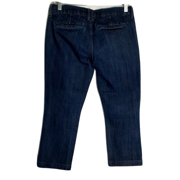 Old Navy Women's Ultra Blue Denim Capri Jeans ~ 2 - Picture 2 of 4